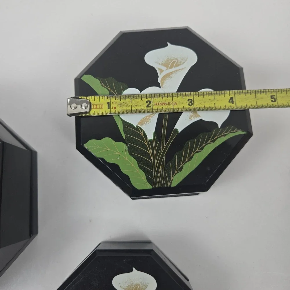 Vtg Trio of Lacquer Ware Nesting Trinket Boxes Hand Painted Calla Lilies Japan